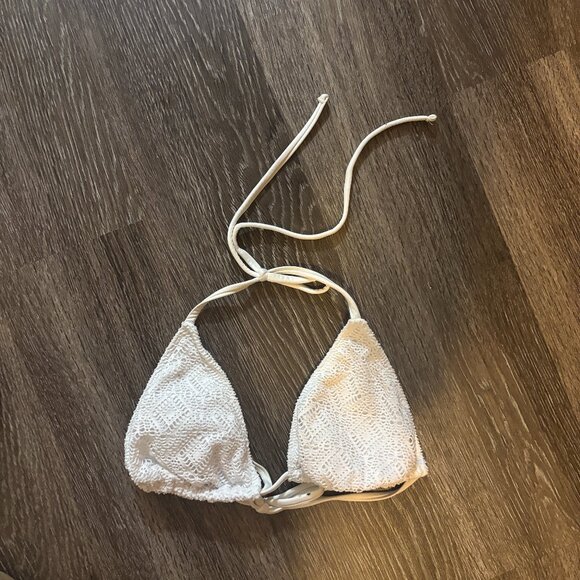 Wussio white crochet-style bikini top Size M - Picture 1 of 4